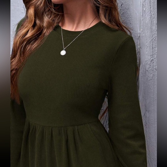 Boho dark green ruffle hem ribbed knit fall  dress - Picture 5 of 7